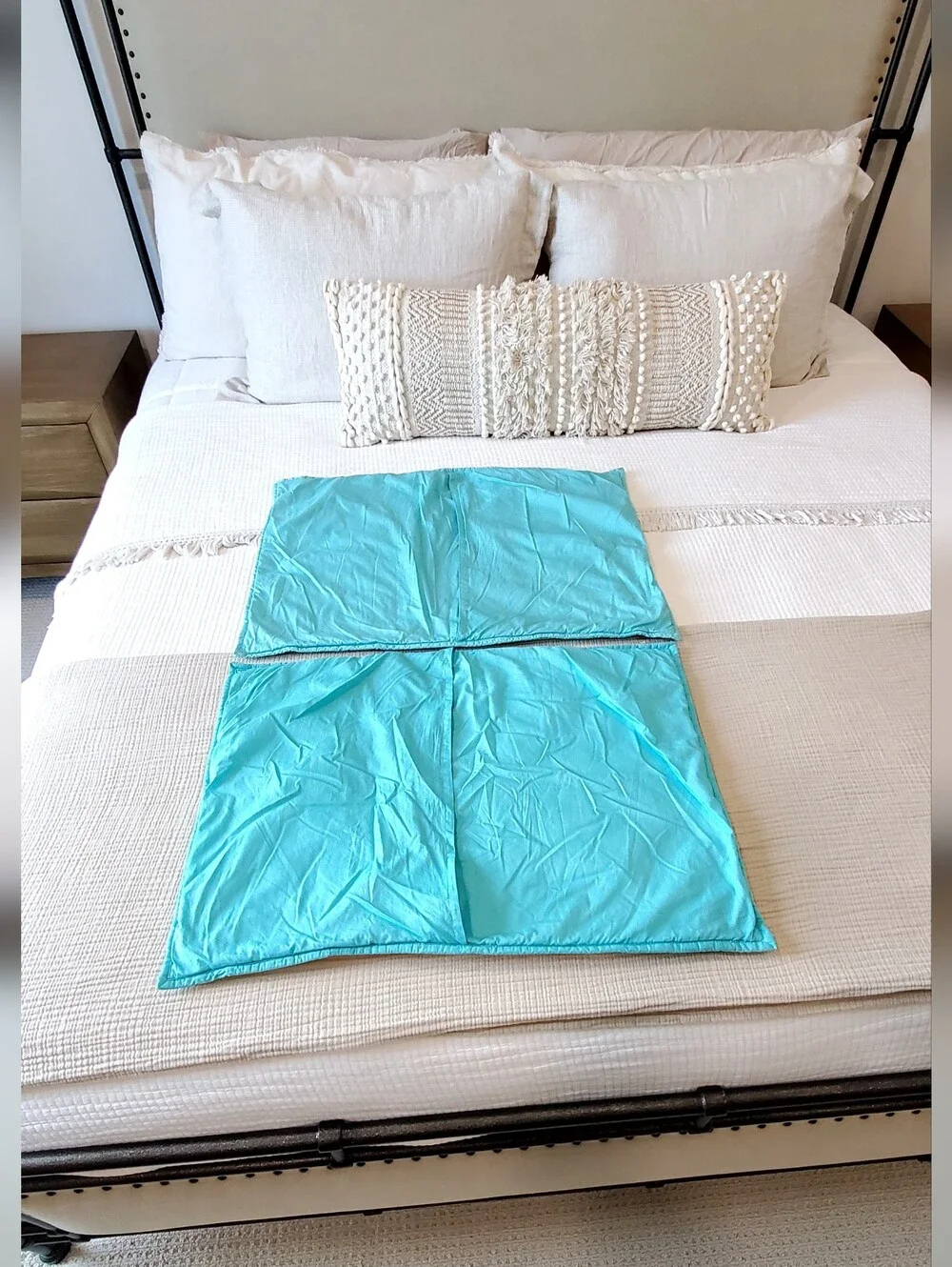 Pottery Barn Teen Cotton Quilted Retro Floral Pillow Sham Set, Standard, EUC
